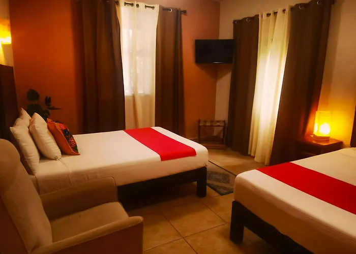 El Roble Hotel